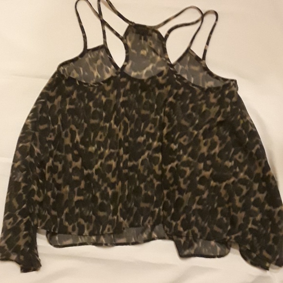 Animal print top - Picture 3 of 3